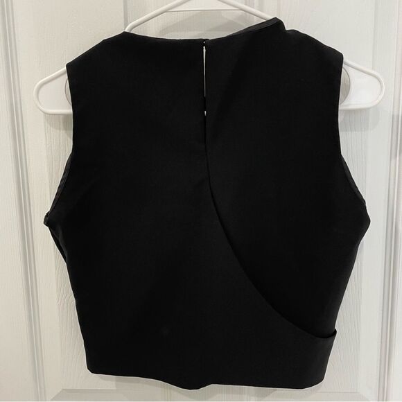 Zara Trafaluc Black Crop Crew Neck Sleeveless Top Side Zip Women’s Size S - Picture 2 of 7